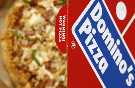 BK Brasil avança 6 após acordo para assumir operação da Domino s Pizza