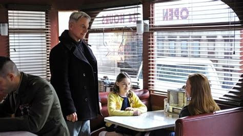 Assistir NCIS Investigação Naval 9 Temporada x Episódio 14 Online