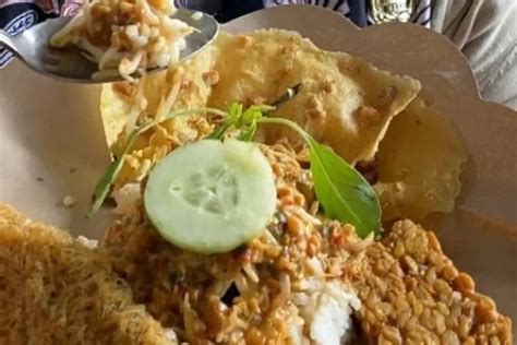 Nikmatnya Nasi Pecel Kawi Legendaris Kota Malang Harga Terjangkau Dan