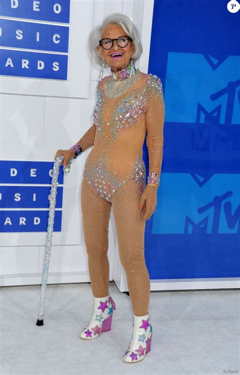 Baddie Winkle Arriving At The Mtv Video Music Awards At Madison Square