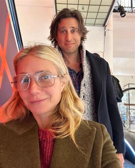 Gwyneth Paltrow Sunbathes Topless With Husband Brad Falchuk