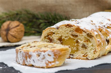 Stollen Recipe, How to make Stollen Recipe - Vaya.in