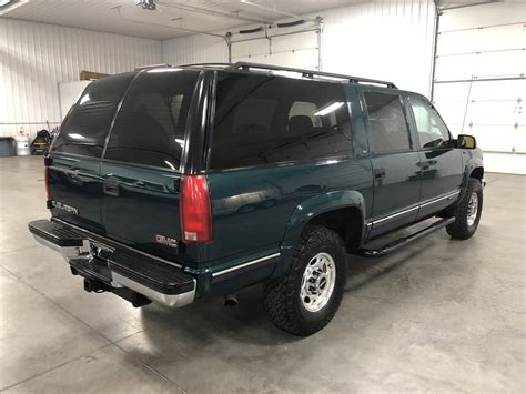 1999 Gmc Suburban 4 Wheel Classicsclassic Car Truck And Suv Sales