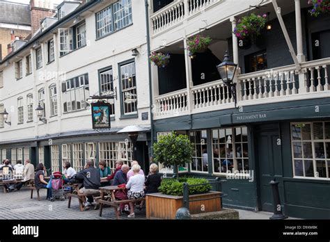 George Inn Pub In Southwark London Uk Stock Photo 57749767 Alamy