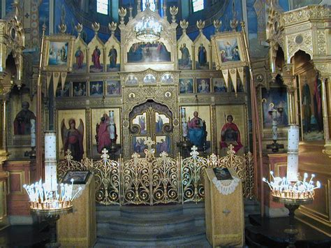 Храм-паметник "Рождество Христово" - град Шипка - Комплекс Лазур