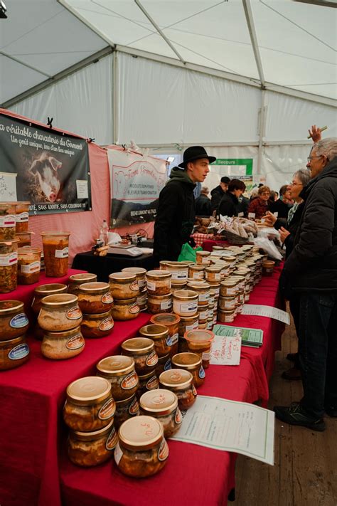 La Foire Aux Andouilles Du Val D Ajol Dans Les Vosges