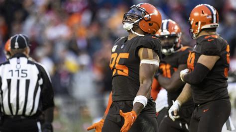 Myles Garrett Gives His Thoughts On Deshaun Watson Yardbarker