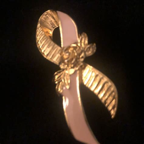 Vintage Avon Breast Cancer Awareness Pin Gem