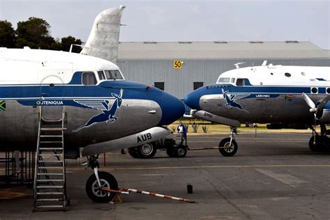 Douglas Dc 4, South African Airways, Aircraft Images, Old Planes, Jet ...