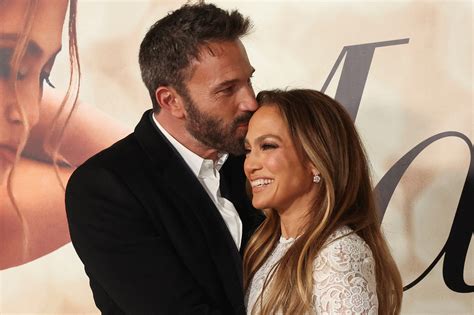 Jennifer Lopez Et Ben Affleck Le Couple Sest Fiancé Pour La Seconde