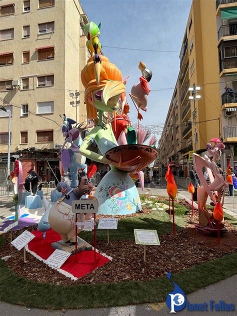 Fotos de la Falla Gayano Lluch 2023 obra de David Sánchez Llongo