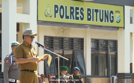 Walikota Maurits Mantiri Jadi Irup Apel Pasukan Operasi Ketupat Samrat