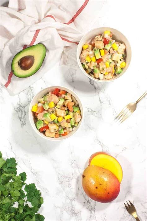 Ceviche de salmón con aguacate y mango The Cooking Lab