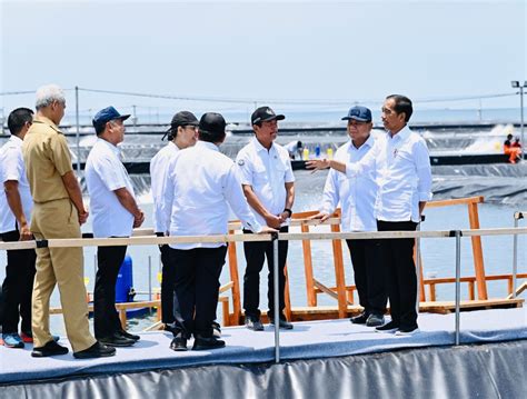 Foto Resmikan Tambak Budidaya Udang Di Kebumen Presiden Bisa