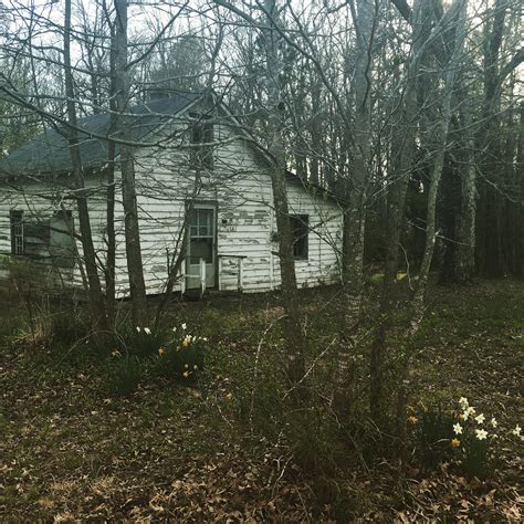 Abandoned house in the woods at Charles City, VA : r/urbanexploration