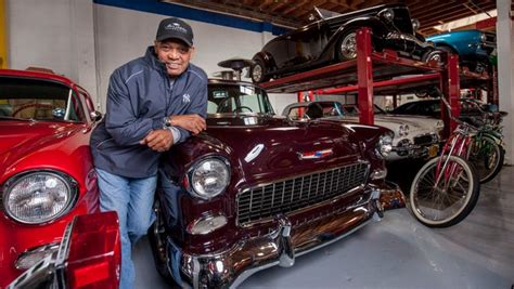 Reggie Jackson is auctioning off part of his car collection