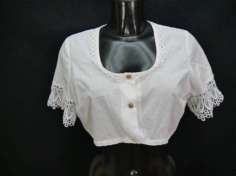 Gr 46 Dirndlbluse süße Bluse für Dirndl mit Spitze Trachtenbluse B8629