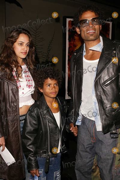 Photos and Pictures - Mario Van Peebles and family at the premiere of ...