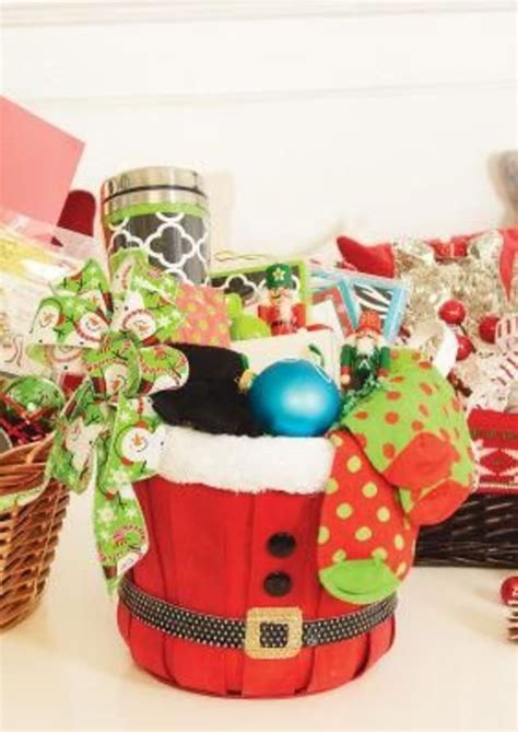 DIY Christmas Gift Basket Ideas for Friends