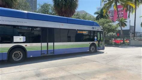 Miami Dade Transit 2018 New Flyer Xn40 Xcelsior Cng 18245 On Route