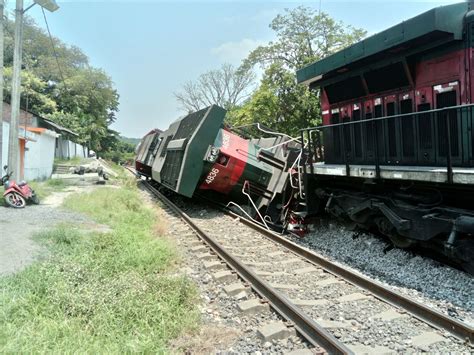 Tren Arolla A Trailer En Oaxaca