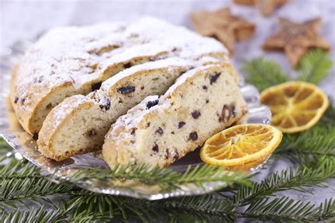 The Story Of Stollen German Christmas Bread And 5 Recipes Delishably