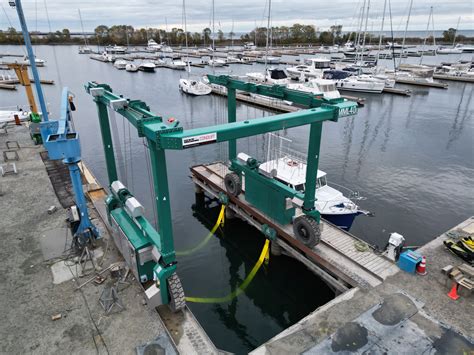 Electric Lift - Kropf delivers first all-electric boat hoist