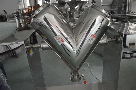 High Efficiency V Type Dry Powder Mixing Machine For Foodstuff Industry