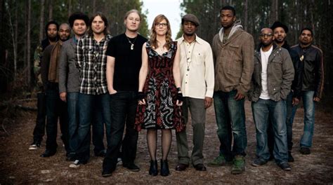 2013 Harvest Music Festival Lineup Includes Tedeschi Trucks Band Les