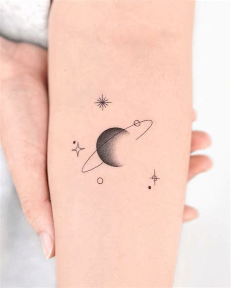 12 Minimalist Star Tattoo Ideas To Inspire You