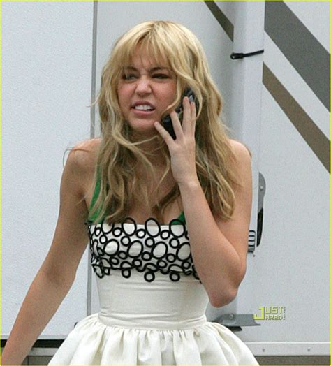 Miley Cyrus Has a New Blonde Bob: Photo 1126351 | Pictures | Just Jared