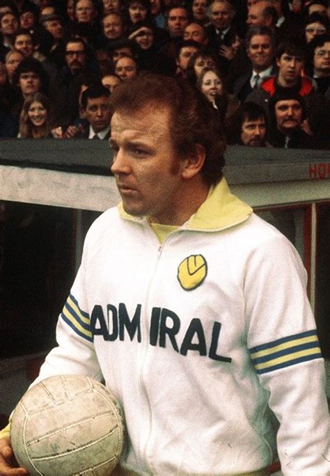 Billy Bremner Leeds United 1974 Leeds United Fc Leeds United Leeds