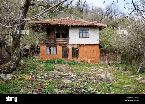 Old bulgarian architecture hi-res stock photography and images - Alamy