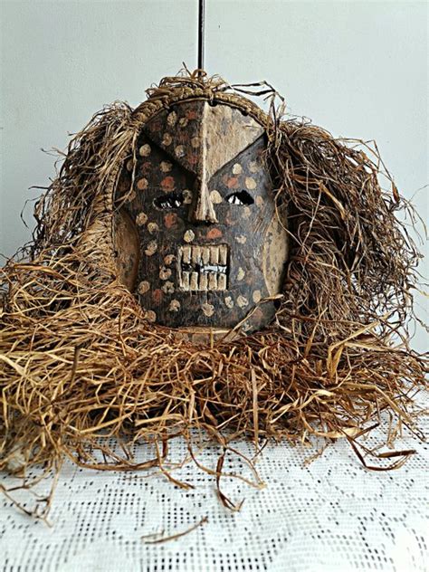 Pygmy Mask 1 Wood And Raffia Baali Ndaaka Congo DRC Catawiki