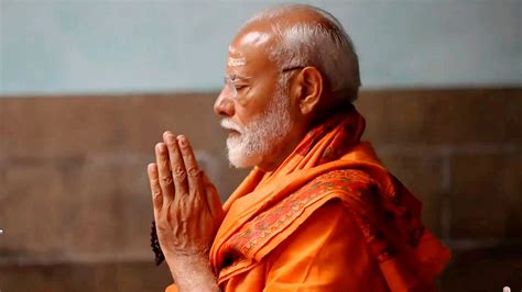 In Pics Pm Modi Meditates At Vivekananda Rock Memorial In Kanyakumari