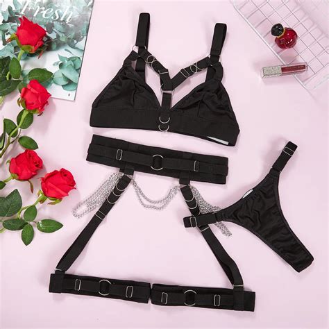 Gothic Lingerie Set Seamless Bra Chain Garter Piece Luxury Outfit