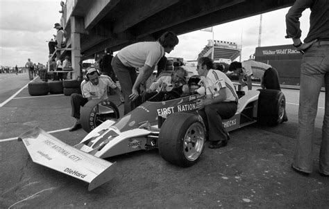 John Watson And The Penske Pc 4 F 1 Car In Its Initial Race The