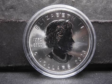 2023 Silver Elizabeth Ii 5 Dollar Coin