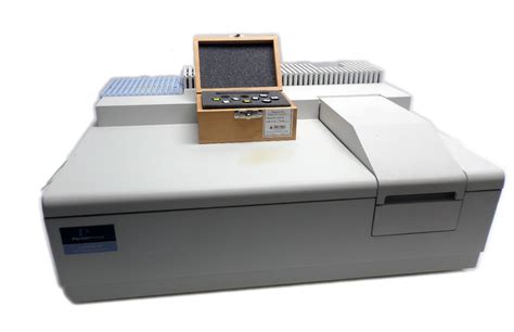 Perkin Elmer Lambda Uv Vis Spectrometer L B W Spectronic