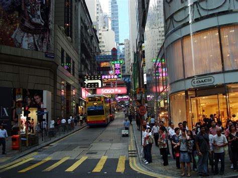 Asisbiz Hong Kong Street Scenes Sep 2008 04