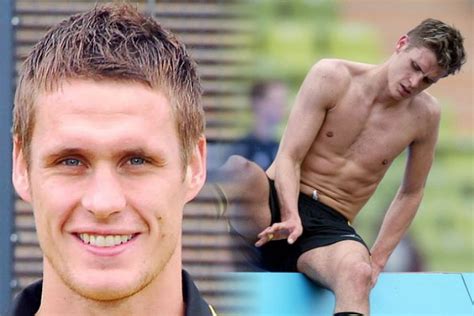 TheMoInMontrose German Footballer Sebastian Kehl Is 32 Today