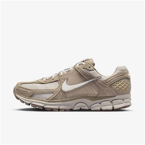 Nike Vomero. Nike ZA