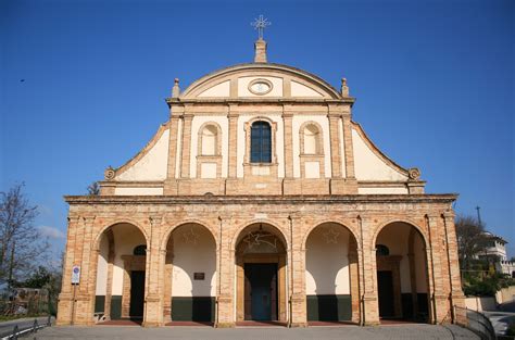 Madonna Delle Grazie Habitual Tourist