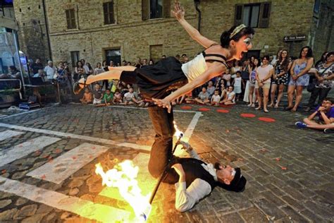 Il E Il Luglio Recanati Art Festival Art Festival