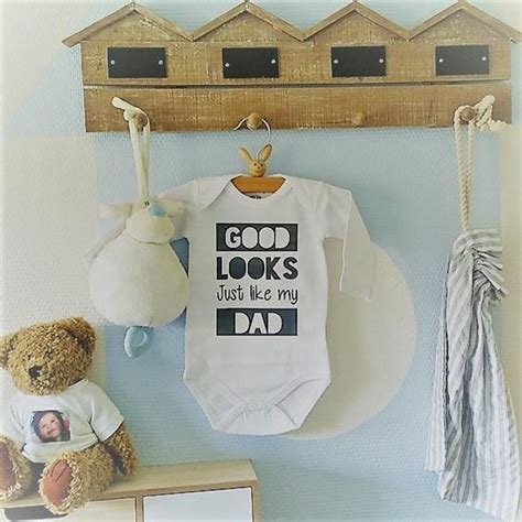 Baby Rompertje Tekst Eerste Vaderdag Cadeau Papa Good Looks Just Like