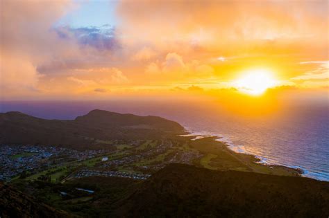 Tantalus Lookout On Oahu Hawaii Best Sunset Viewpoint Touristsecrets