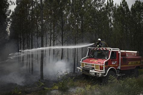 Canicule Incendies Records De Températures 15000 Hectares Détruits En