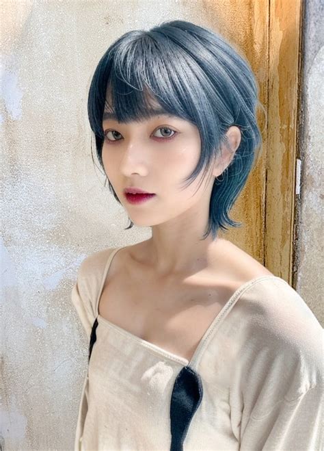 イエベ春・秋で青髪にしたい人必見！似合うおしゃれな青系カラー11選