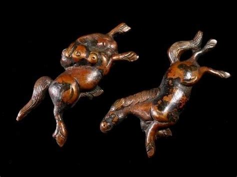 Menuki Dynamic Horse Design Japanese Copper Sword Fitting Edo Antique