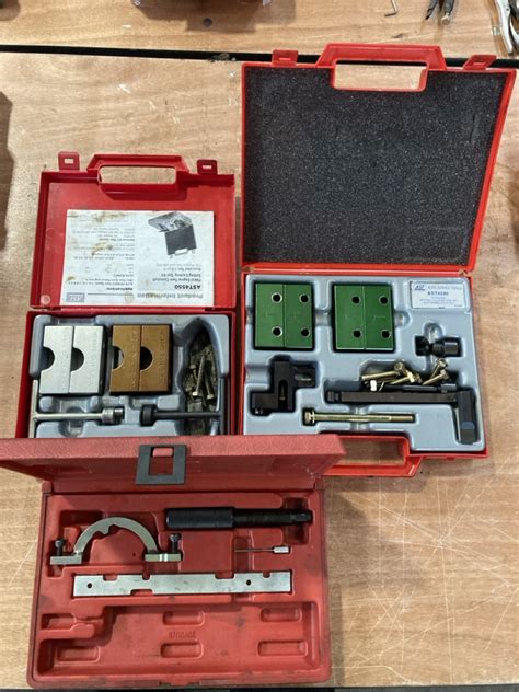 John Pye Auctions 3 X SETTING LOCKING TOOL KITS TO INCLUDE AST4550